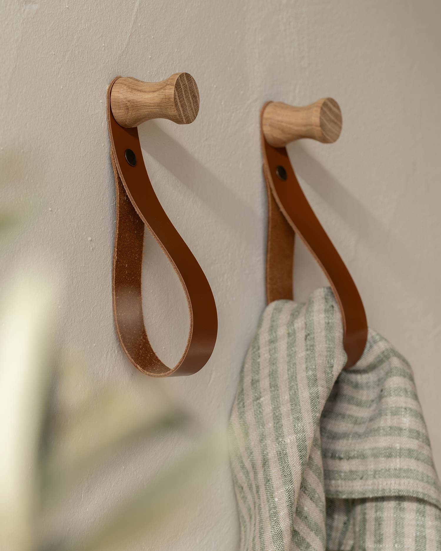 Colgador Gota marrón