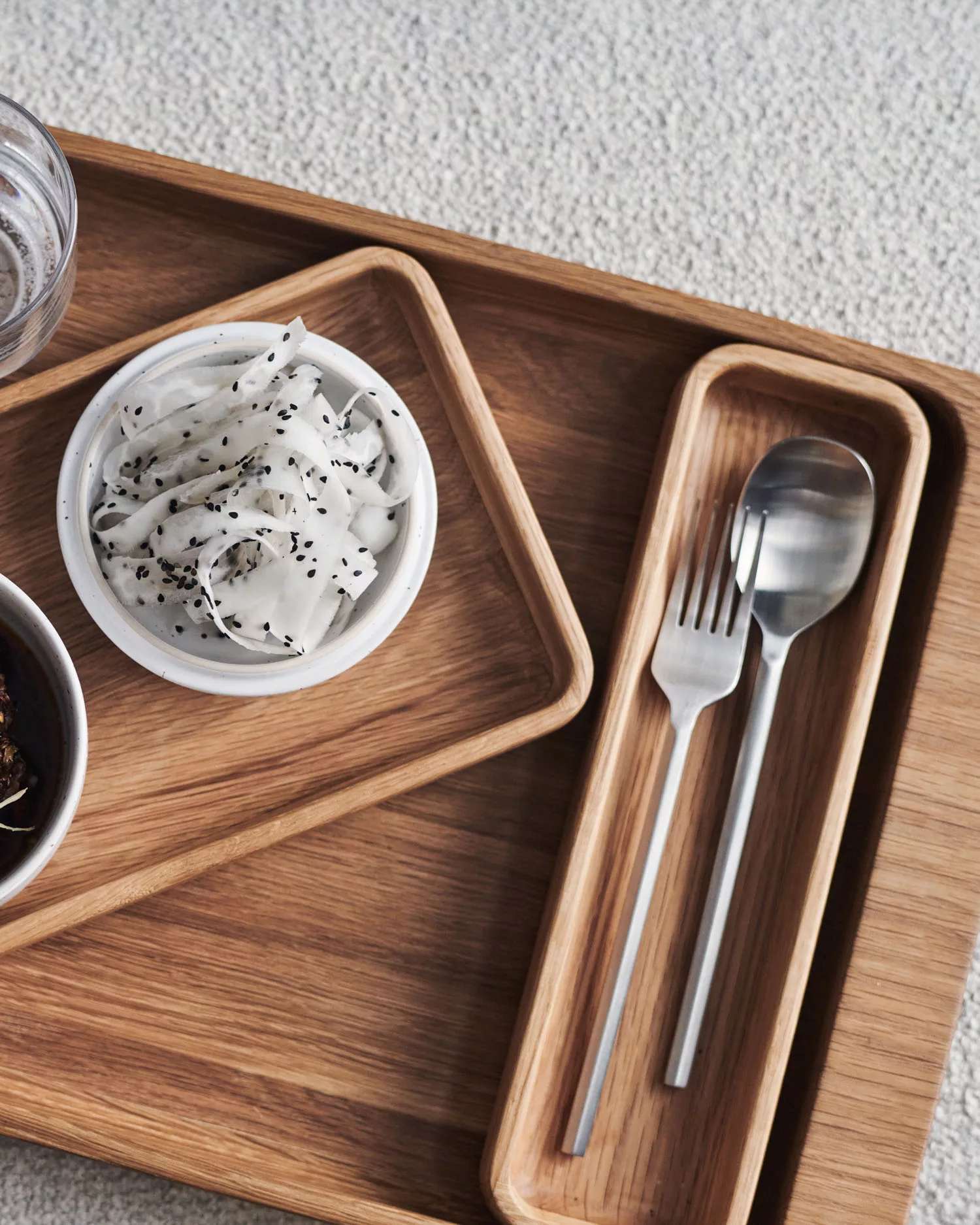 Bandeja Unio roble macizo 24 x 6 cm