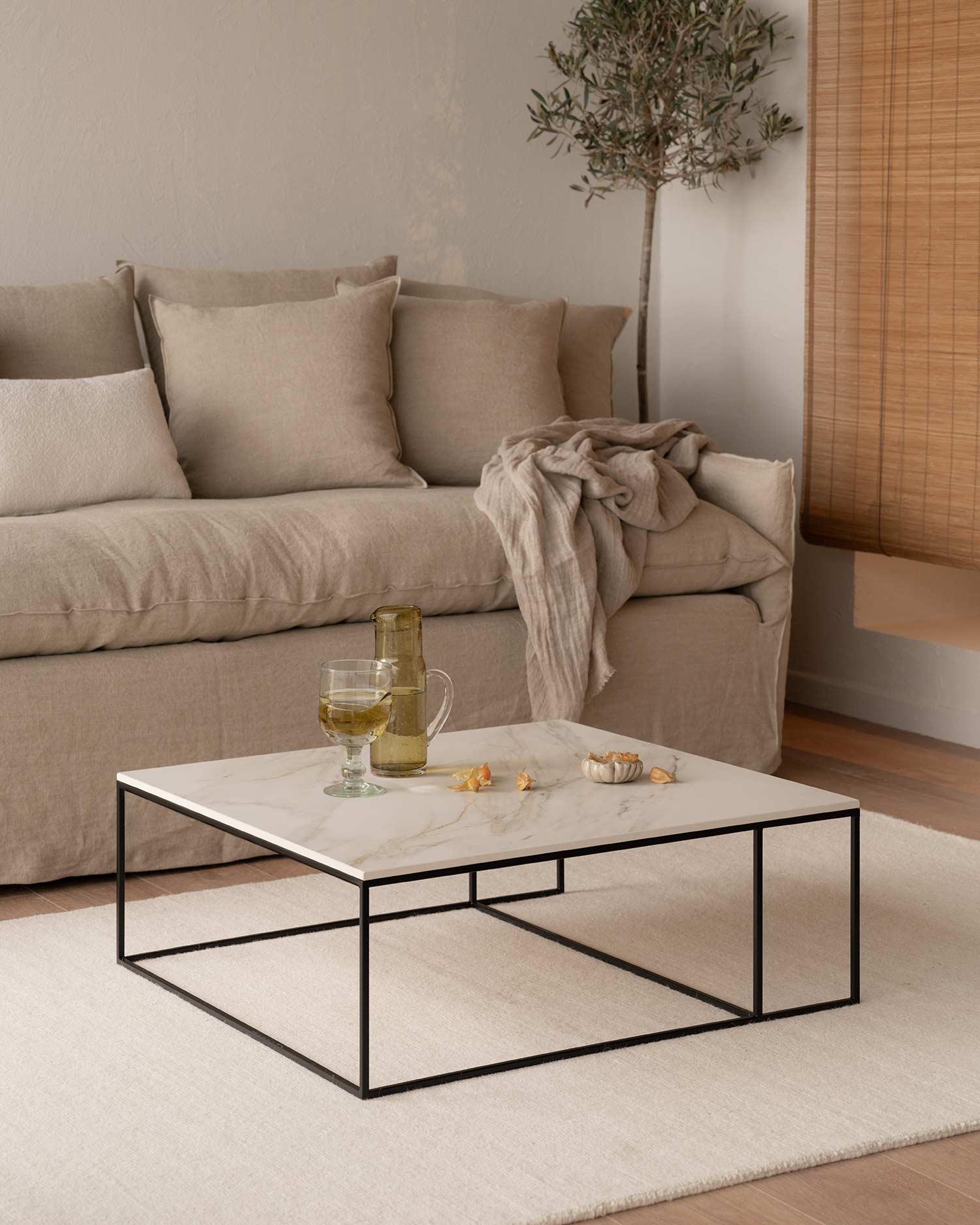 Mesa de centro Petra calacatta oro 80 x 80 cm