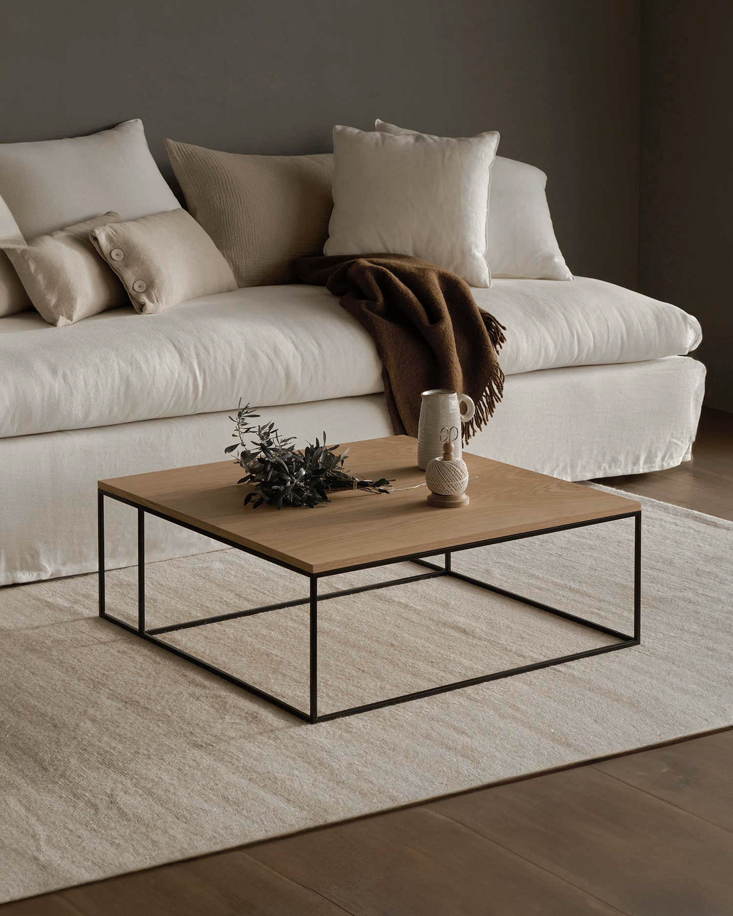 Mesa de centro Petra roble natural 80 x 80 cm